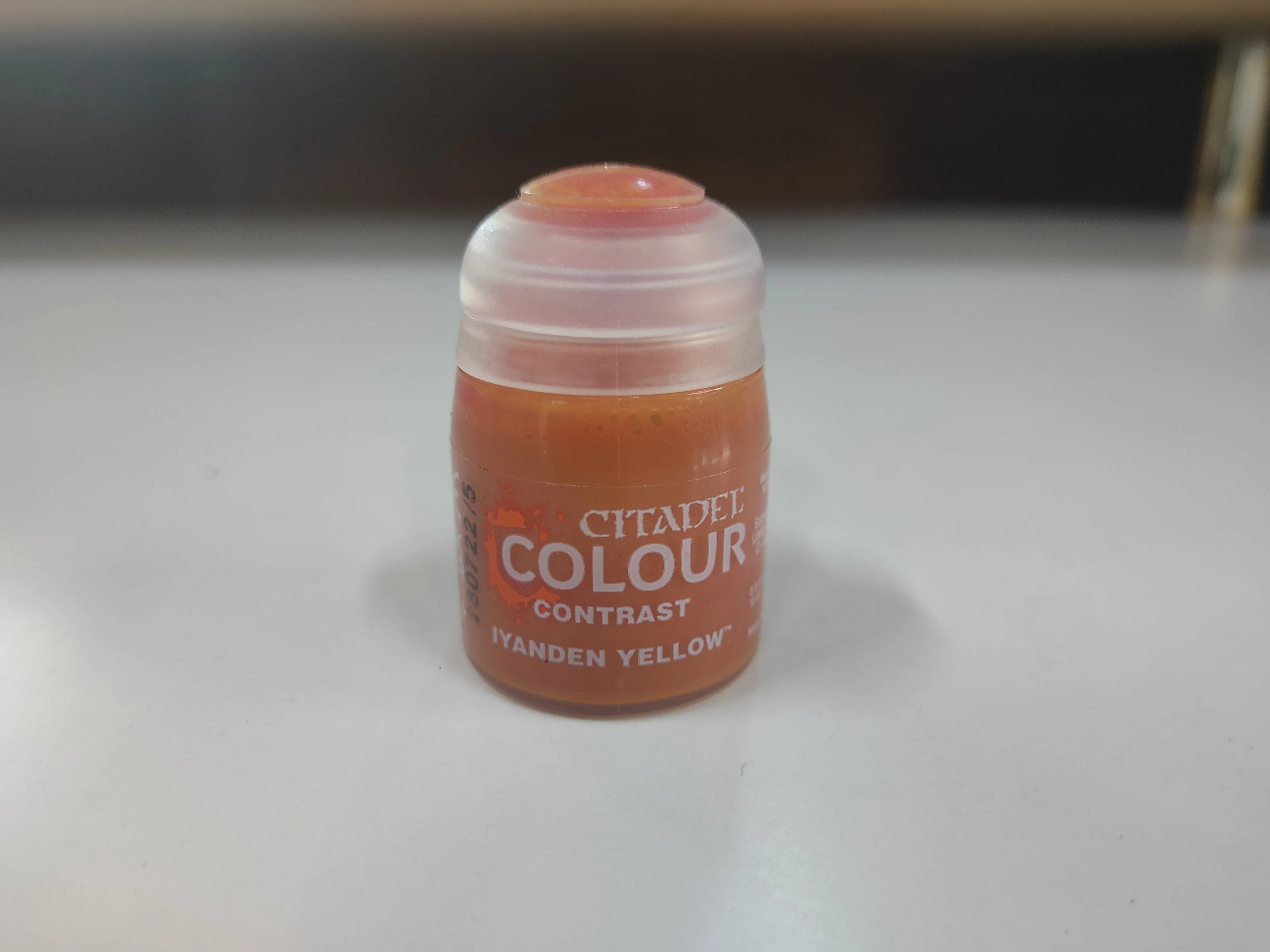 Citadel Contrast Paint 18ml: Iyanden Yellow - Image 2
