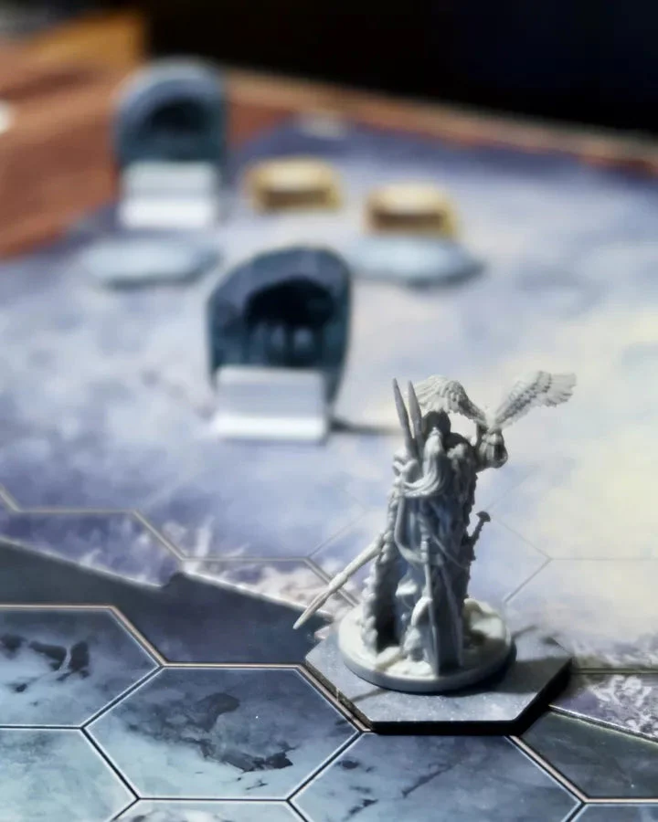 Frosthaven Retail - adventure roleplaying board game - Image 2